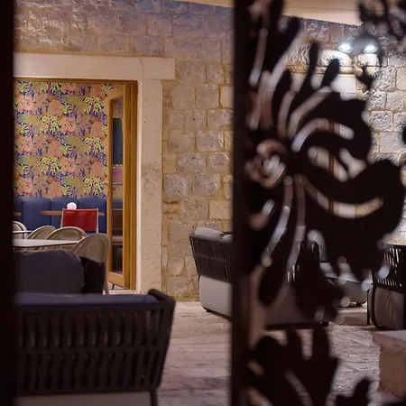 Heritage سبليت