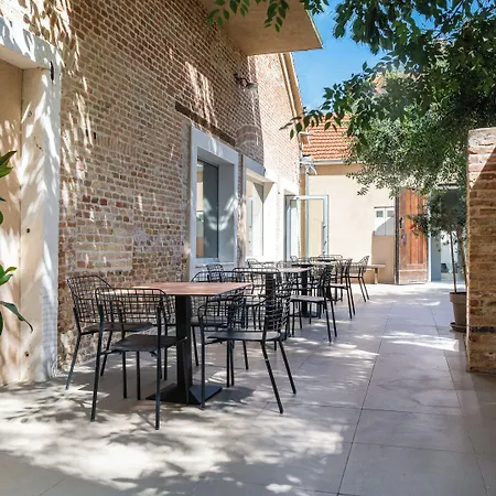 Heritage سبليت