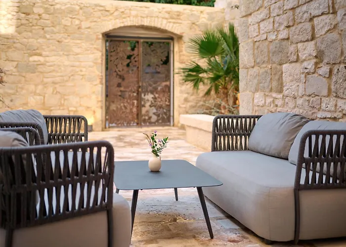 Heritage Ξενοδοχείο 4*