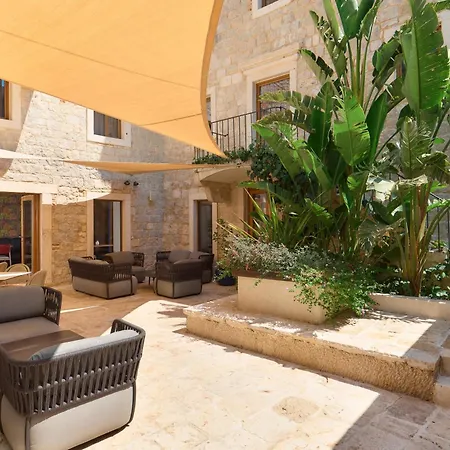 Heritage Otel 4*